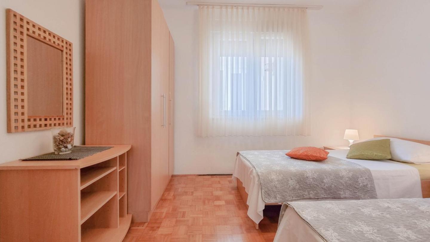 Bosko Apartment Umag Exterior photo