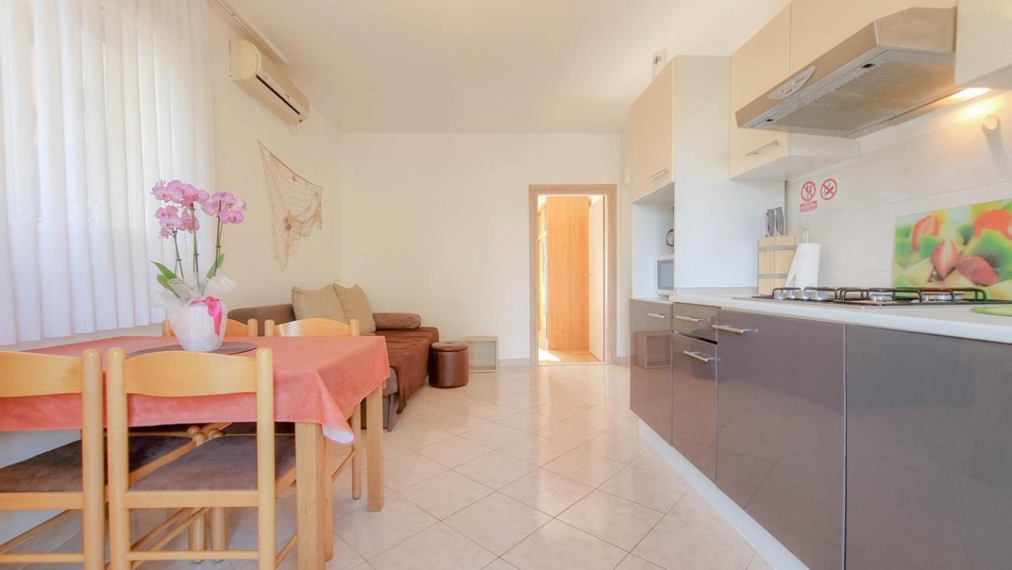 Bosko Apartment Umag Exterior photo