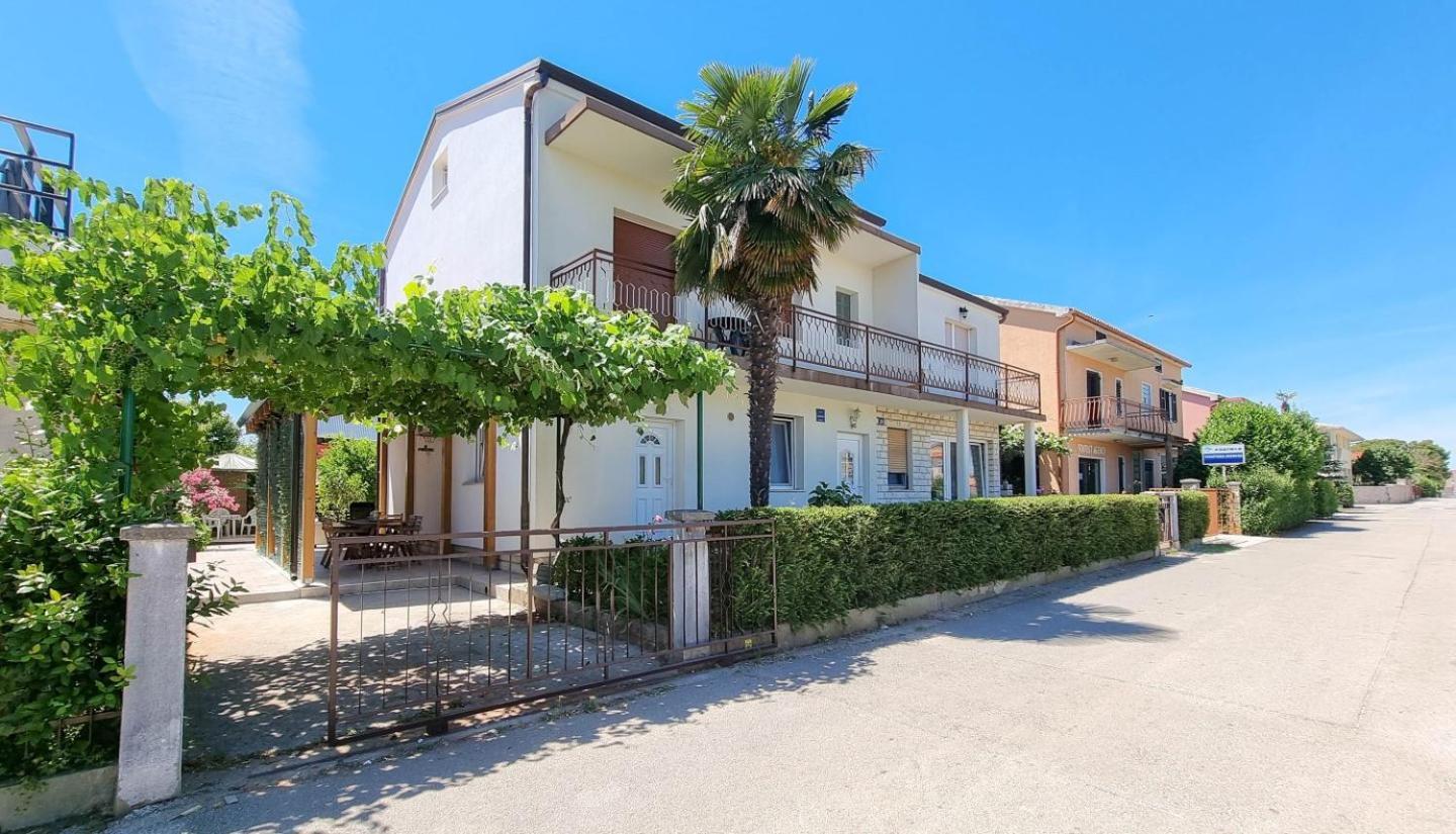 Bosko Apartment Umag Exterior photo